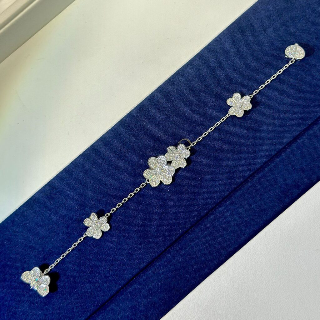 925 Sterling Silver Blossom Flower Bracelet Wholesale