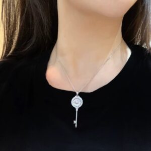 925 Sterling Silver Daisy Necklace Jewelry View
