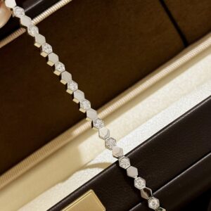 925 Sterling Silver Honeycomb Bracelet Jewelry Display