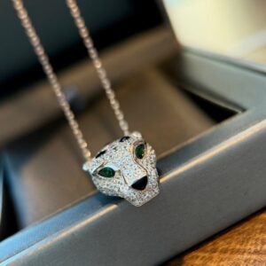 925 Sterling Silver Leopard Necklace Jewelry Display