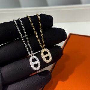 925 Sterling Silver Oval Link Necklace Jewelry Display