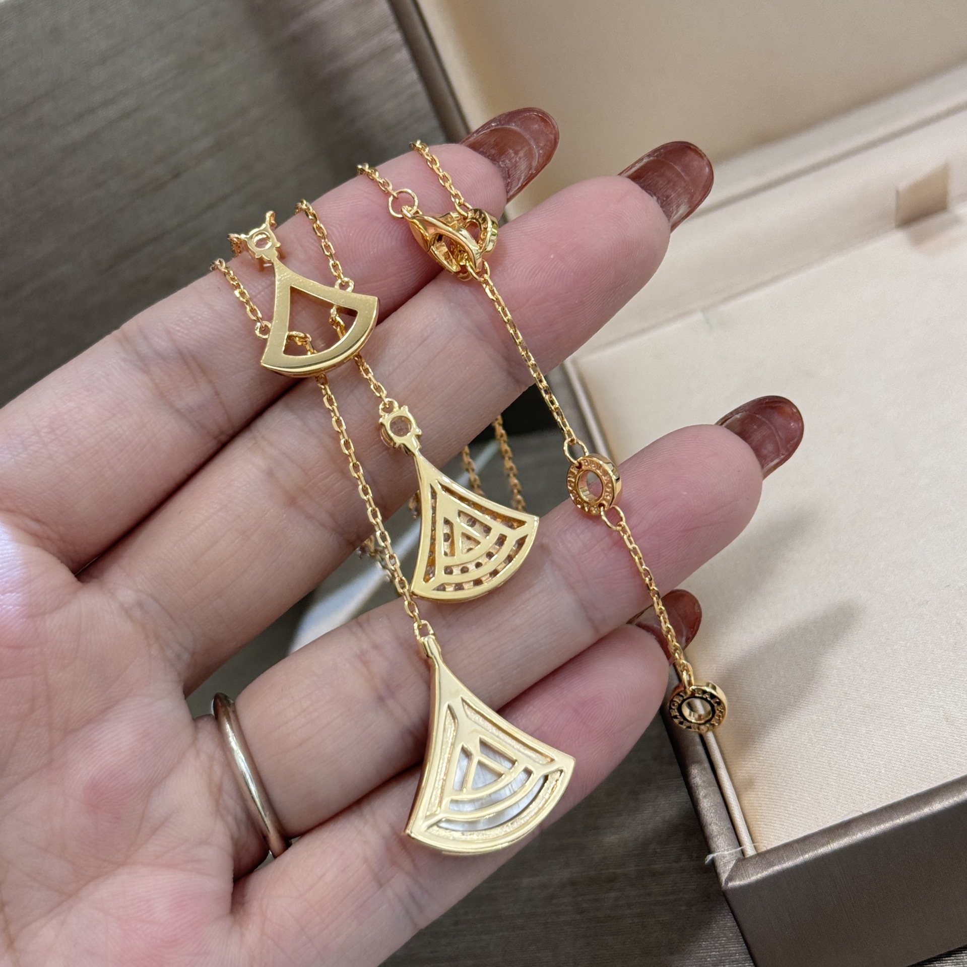 925 Sterling Silver Pleated Tassel Necklace