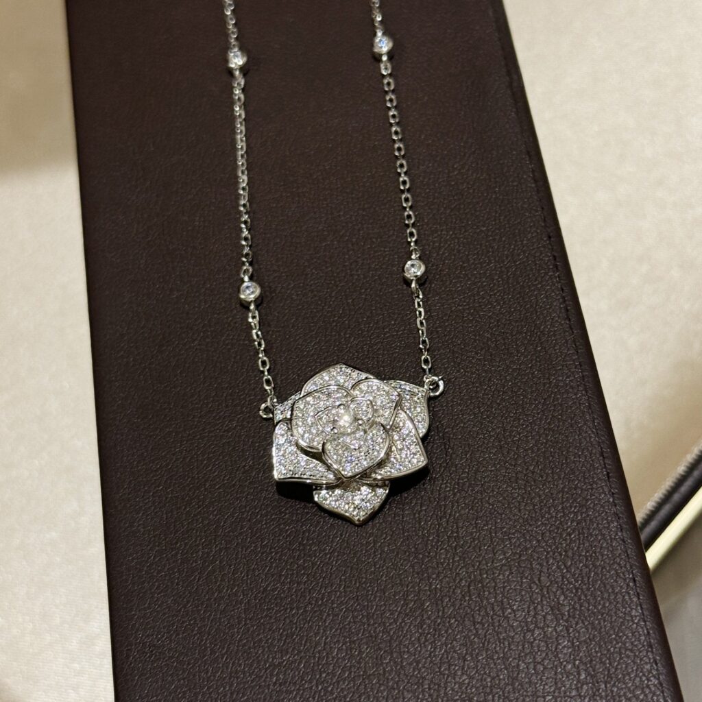 925 Sterling Silver Rose Flower Necklace Wholesale