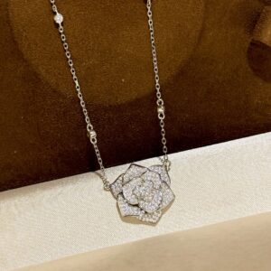 925 Sterling Silver Rose Flower Necklace Detail