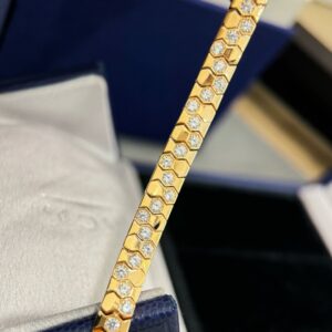 925 Sterling Silver Serpent Bracelet Jewelry Display