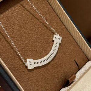 925 Sterling Silver Square Stone Necklace Close Up