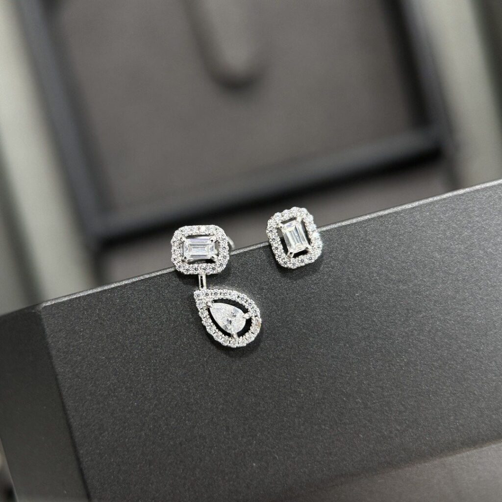925 Sterling Silver Asymmetric Teardrop Stud Earrings Wholesale