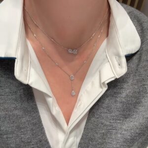 925 Sterling Silver Baguette Teardrop Stone Necklace Detail