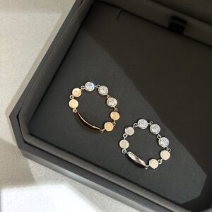 925 Sterling Silver Bead Ring Close Up