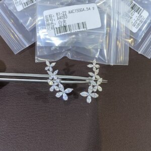 925 Sterling Silver Emerald Stone Stud Earrings 925 Sterling Silver Emerald Stone Stud Earrings