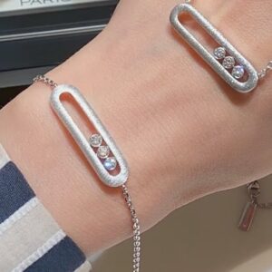 925 Sterling Silver Brushed Three Stone Sliding Bracelet Jewelry Display