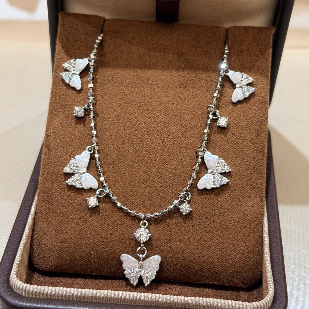 925 Sterling Silver Butterfly Tassel Necklace 925 Sterling Silver Butterfly Tassel Necklace