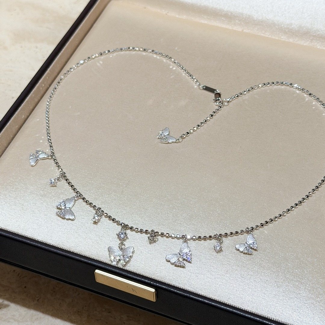 925 Sterling Silver Butterfly Tassel Necklace 925 Sterling Silver Butterfly Tassel Necklace