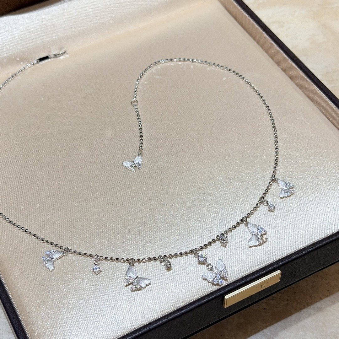 925 Sterling Silver Butterfly Tassel Necklace 925 Sterling Silver Butterfly Tassel Necklace