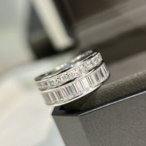 925 Sterling Silver Double Row Cushion Stone Ring Close Up