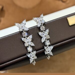 925 Sterling Silver Flower Marquise Stone Stud Earrings Close Up