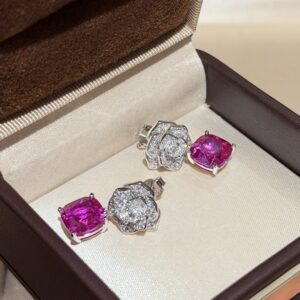 925 Sterling Silver Flower Pink Stone Tassel Stud Earrings Detail