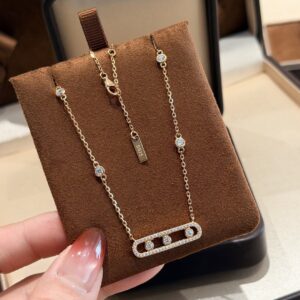 925 Sterling Silver Full Pave Three Stone Sliding Necklace Detail