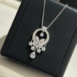 925 Sterling Silver Garden Butterfly Necklace Detail