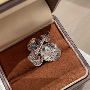 925 Sterling Silver Garden Motif Pave Ring Jewelry Display