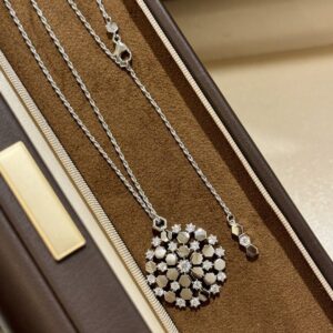 925 Sterling Silver Honeycomb Snowflake Jewelry Set Detail