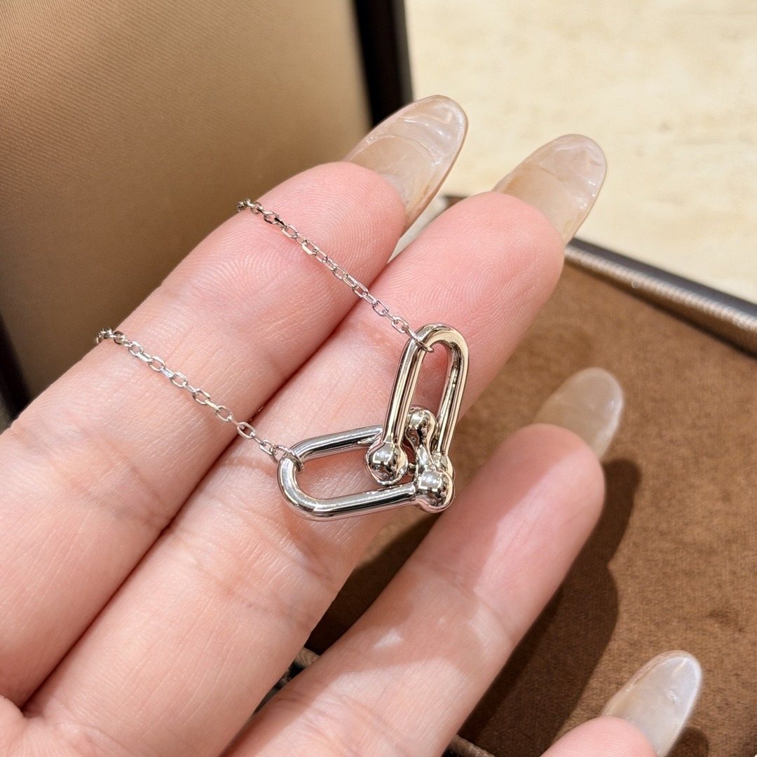 925 Sterling Silver Link Necklace 925 Sterling Silver Link Necklace