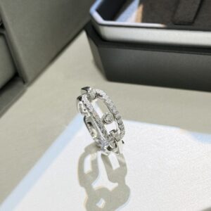 925 Sterling Silver Minimal Sliding Stone Ring Close Up
