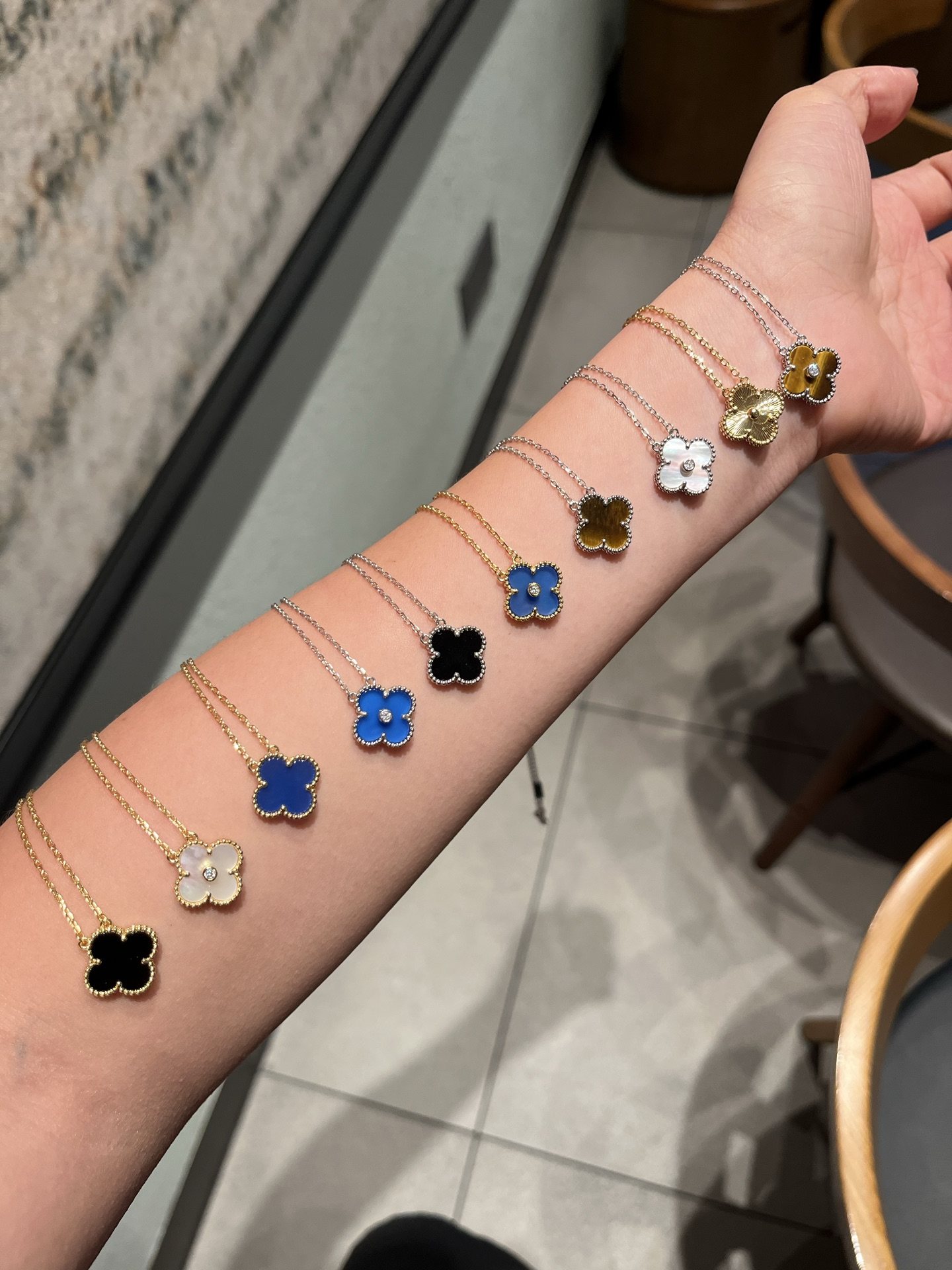 925 Sterling Silver Mixed Color Clover Necklace Wholesale 925 Sterling Silver Mixed Color Clover Necklace Wholesale