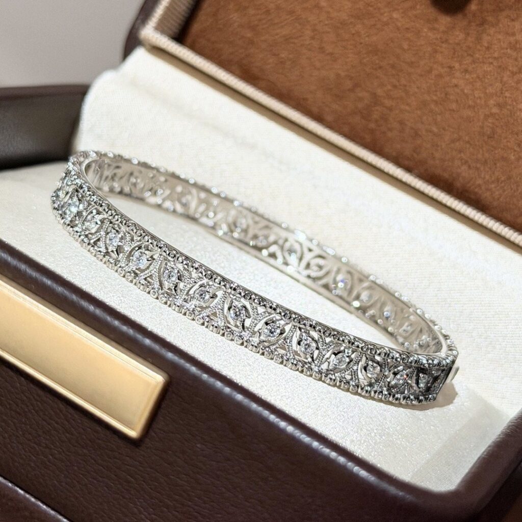925 Sterling Silver Openwork Bangle Wholesale