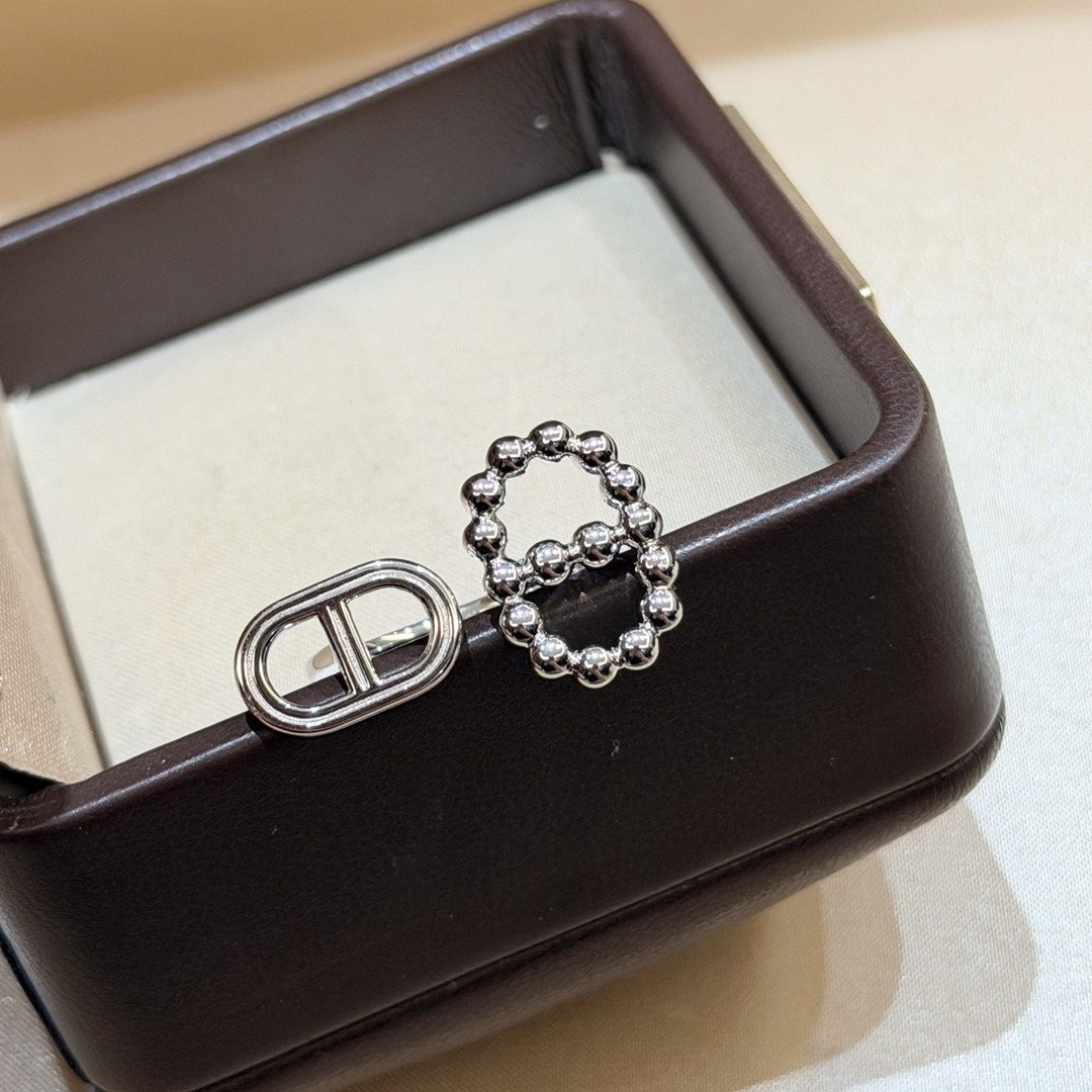 925 Sterling Silver Oval Link Open Ring 925 Sterling Silver Oval Link Open Ring