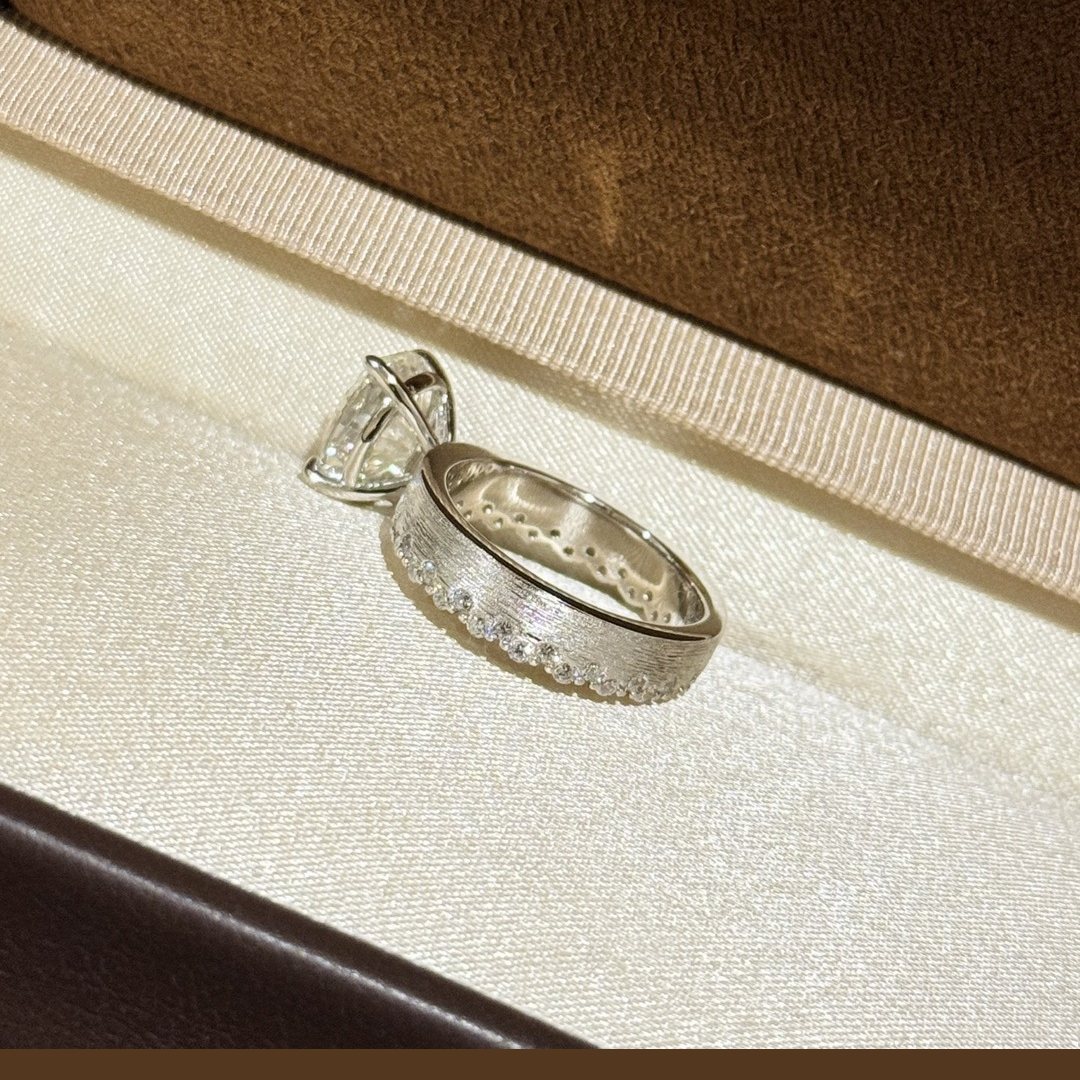 925 Sterling Silver Oval Stone Ring 925 Sterling Silver Oval Stone Ring