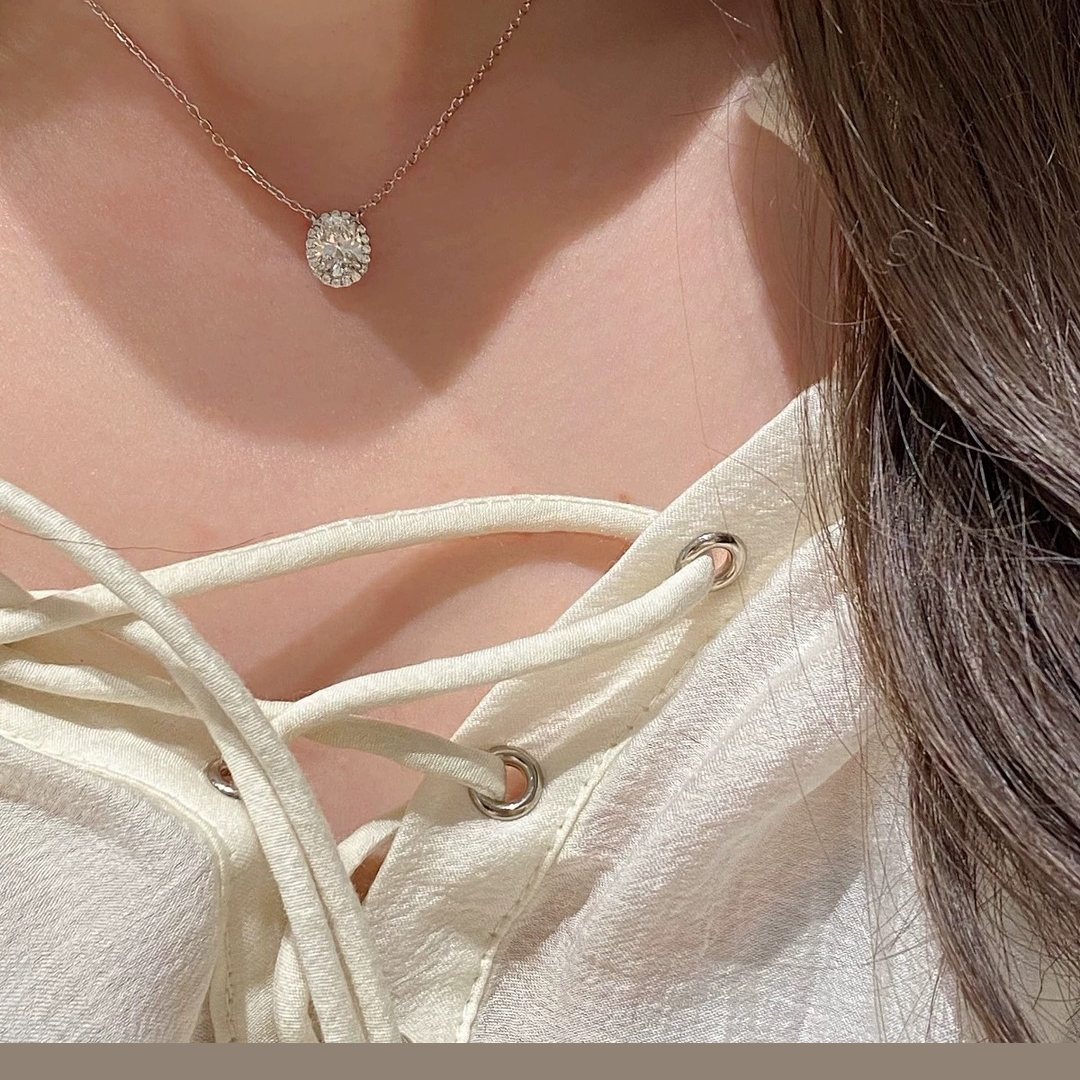 925 Sterling Silver Pave Oval Link Necklace 925 Sterling Silver Pave Oval Link Necklace