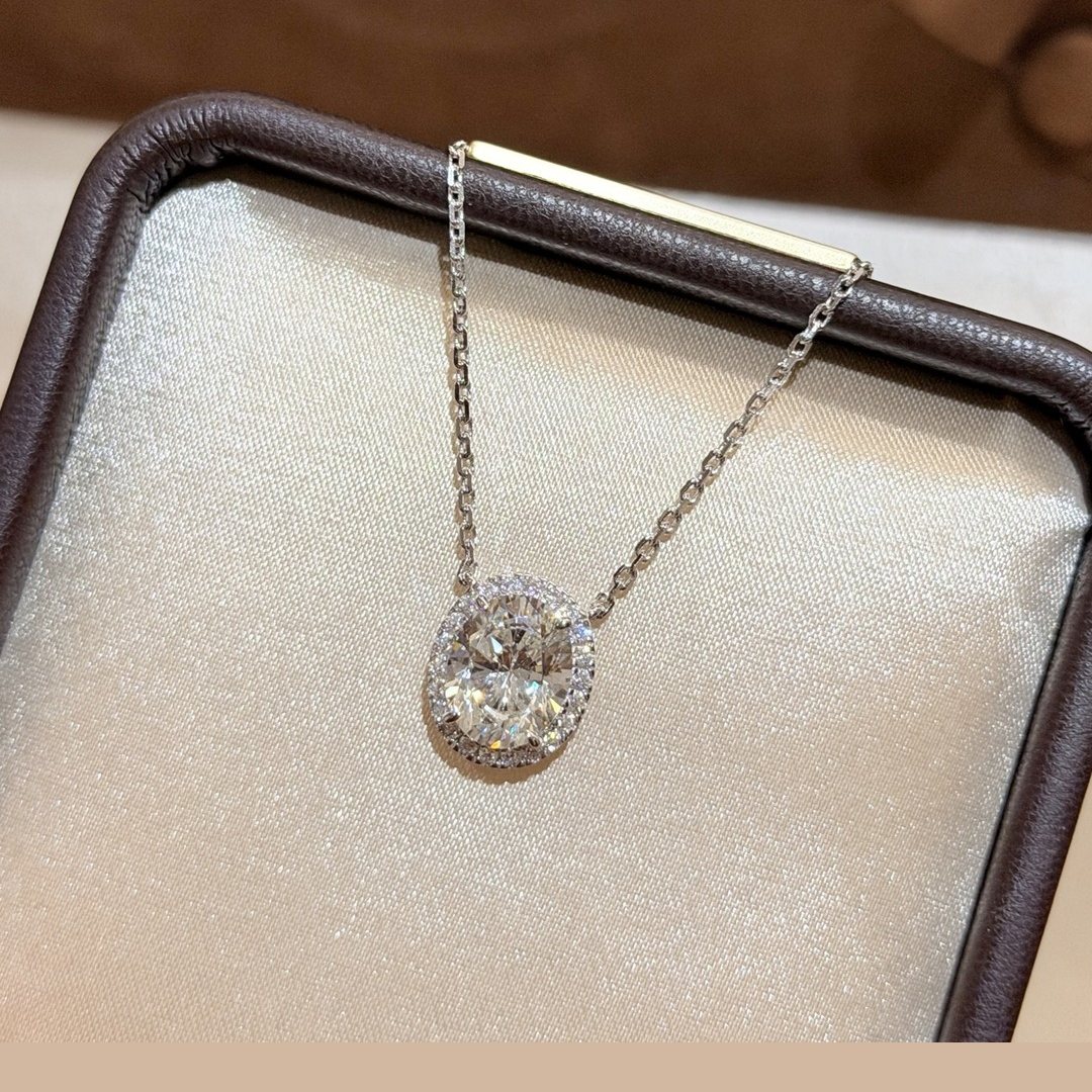 925 Sterling Silver Pave Oval Link Necklace 925 Sterling Silver Pave Oval Link Necklace