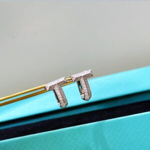 925 Sterling Silver Pave T Shape Stud Earrings Close Up