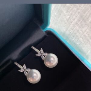 925 Sterling Silver Pearl Cross Stud Earrings Wholesale