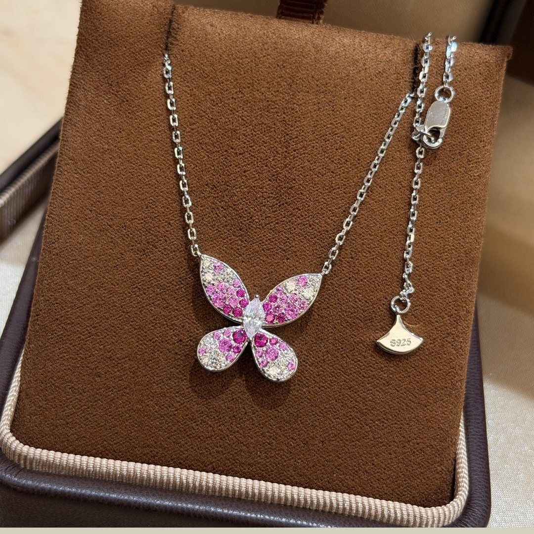 925 Sterling Silver Pink Butterfly Necklace 925 Sterling Silver Pink Butterfly Necklace
