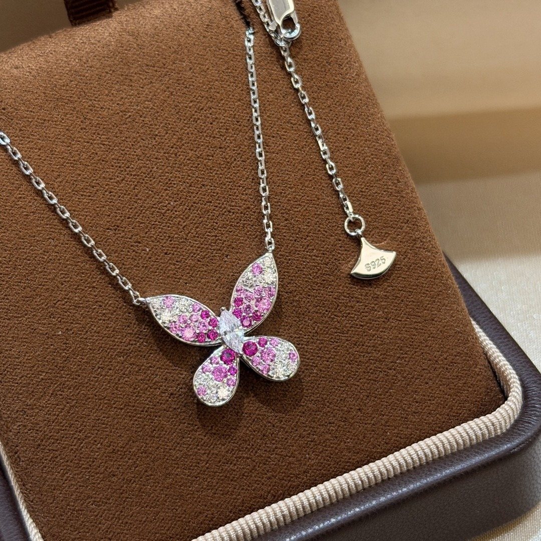 925 Sterling Silver Pink Butterfly Necklace 925 Sterling Silver Pink Butterfly Necklace