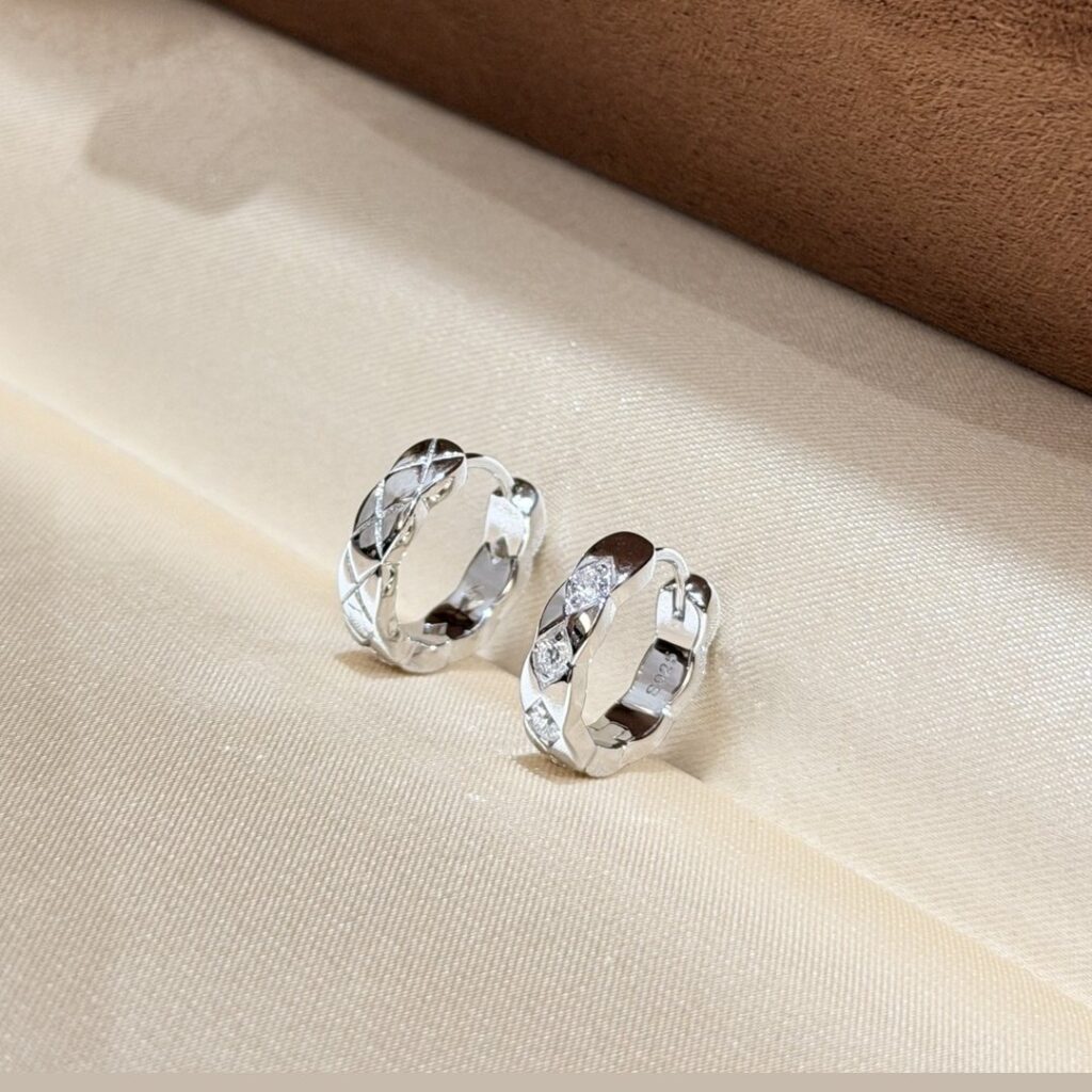 925 Sterling Silver Quilted Stud Earrings Wholesale