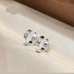 925 Sterling Silver Quilted Stud Earrings Close Up