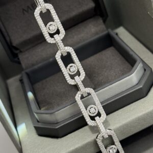 925 Sterling Silver Refined Single Stone Sliding Bracelet Close Up