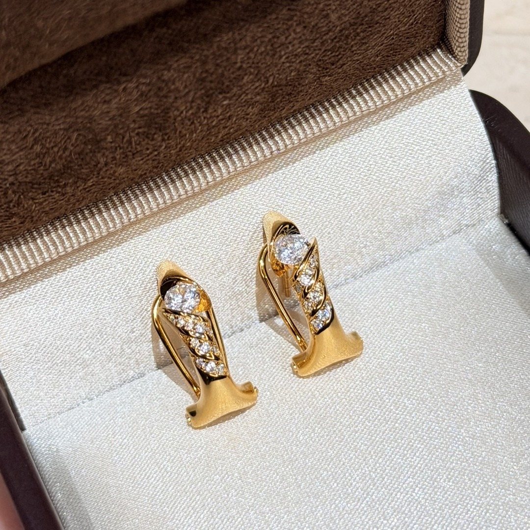 925 Sterling Silver Screw Stud Earrings 925 Sterling Silver Screw Stud Earrings