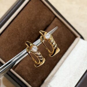925 Sterling Silver Screw Stud Earrings Packaging View