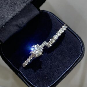 925 Sterling Silver Six Prong Stone Ring Set Close Up
