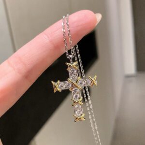 925 Sterling Silver Sixteen Stone Cross Necklace Jewelry Display