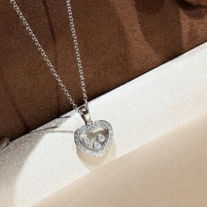 925 Sterling Silver Sliding Heart Necklace Jewelry Display