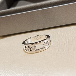 925 Sterling Silver Smooth Three Stone Sliding Ring Packaging View