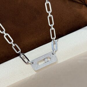 925 Sterling Silver Statement Single Stone Sliding Necklace Close Up