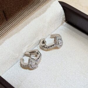 925 Sterling Silver Teardrop Stone Ear Cuff Wholesale
