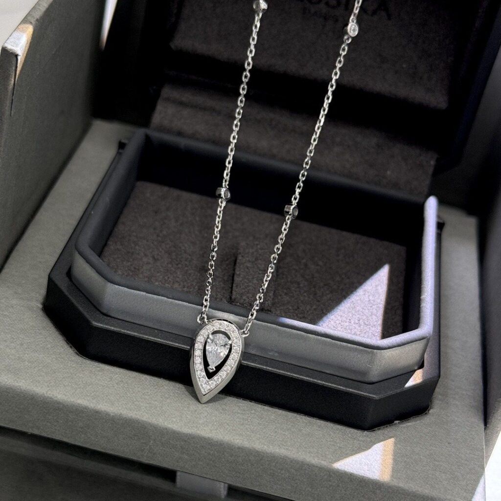 925 Sterling Silver Teardrop Stone Necklace Wholesale