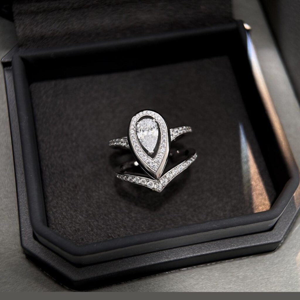 925 Sterling Silver Teardrop Stone Ring Set Wholesale